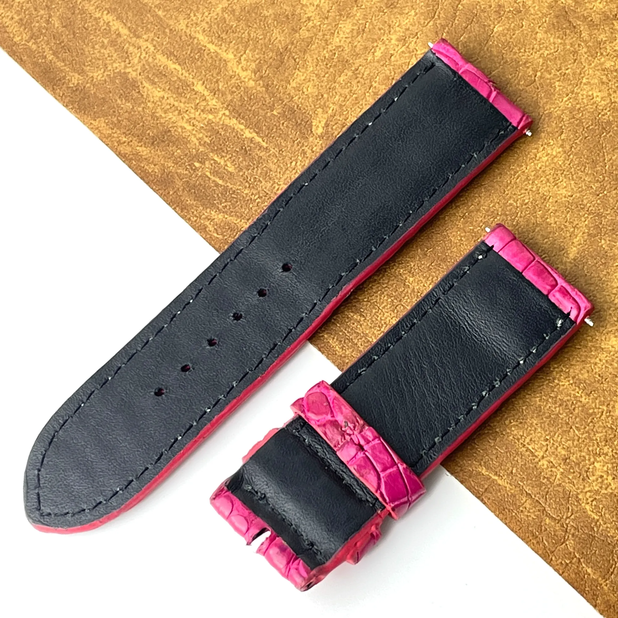 24mm Pink Unique Texture Alligator Watch Band For Men DH-226X