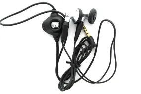 Blackberry Wired (3.5mm) Earbuds - Black/Silver (HDW-14322-003/HDW-14322-001)