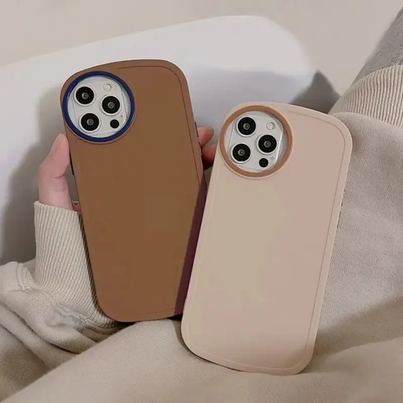 Classic Round Phone Case