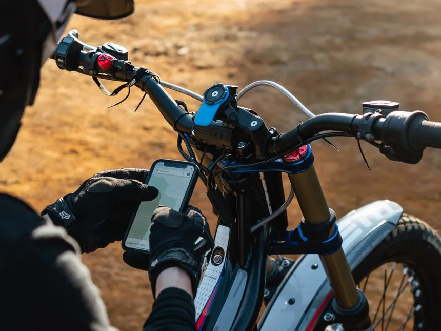 Quad Lock Handlebar Mount